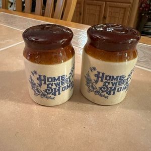 Vintage HOME SWEET HOME♥️Salt n Pepper Shakers
